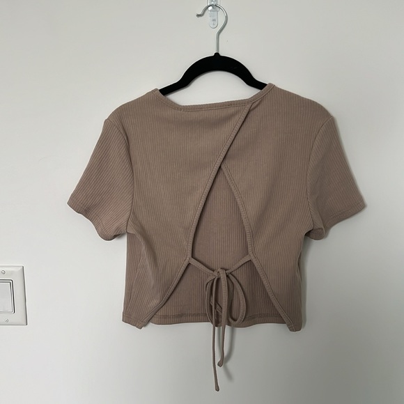 Open Back Shirt - Picture 3 of 3